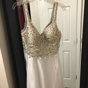 Prom/wedding dress